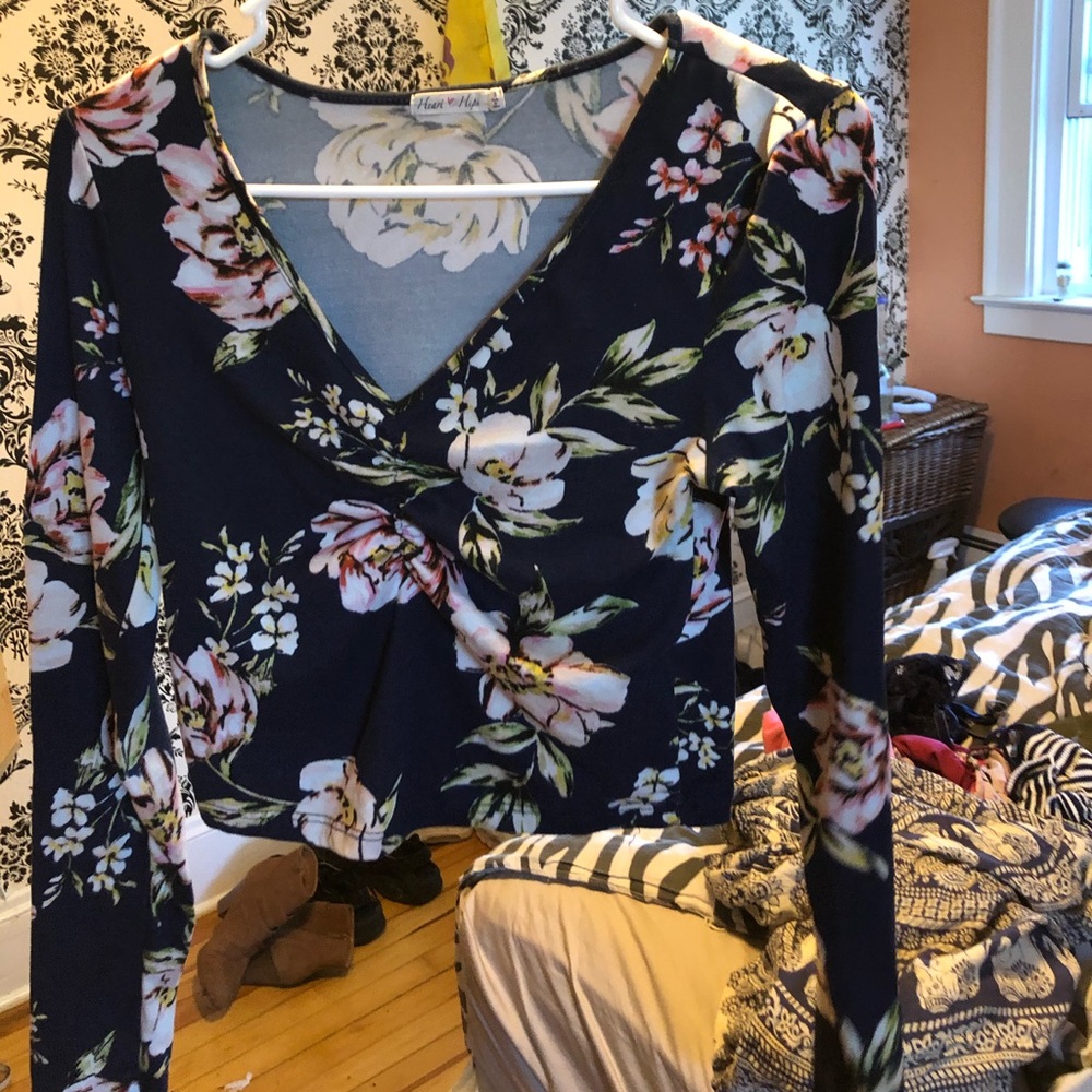 Navy blue croptop